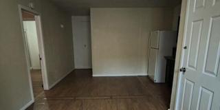 45435 Elm Street Gallery 2