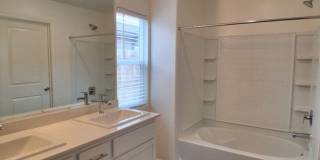4 Bedroom Home In Madera, Ca! Available Now! Gallery 21