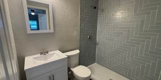 Newly renovated, WOW this will rent quick! Gallery 15