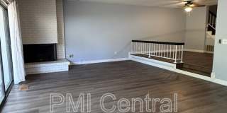 1725 Edgebrook Drive Gallery 21