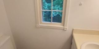 2 BR / 2.5 BA Condo on Forest Hill. Pets Considered. Available Now! Gallery 8