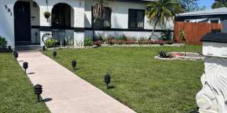 581 Northwest 185th Street Gallery 1