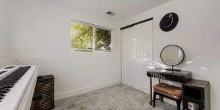 7056 W Rowland Ave Unit B Gallery 13