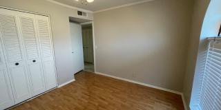 701 W Vaughn St Tempe Gallery 14