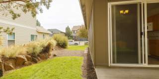 Modern Duplex with Garage and Backyard Modern Duplex with Garage and Backyard Gallery 26