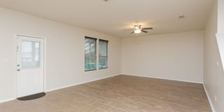 Rental Property in Converse available for ASAP move in! Gallery 10