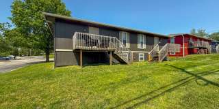 Stonegate Complex -- Fully Furnished and Utilities Included! Gallery 1