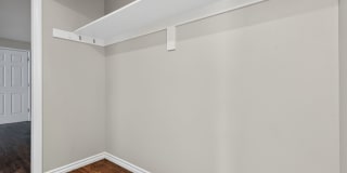 Beautiful Denver Condo Gallery 18