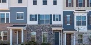 1042 Bexton Street Gallery 1