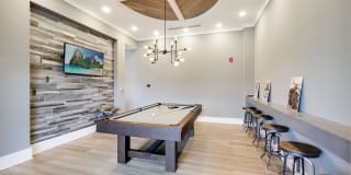 Midtown Gallery 14