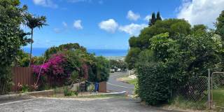 NEW PRICE - Newly Renovated Studio with 1 Bath & Washer/Dryer in Maunalani Heights! Gallery 17