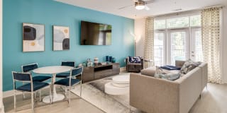 Link Apartments Grant Park Gallery 12