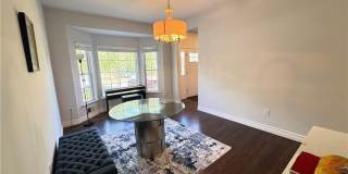 432 Jarrard Street Gallery 6