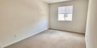 Welcome home to this beautiful Murrieta Town Home! Gallery 37
