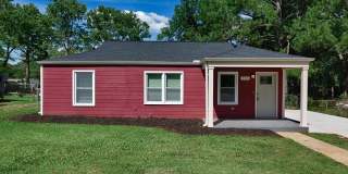 908 Fairway Drive NW Gallery 2