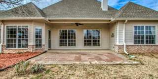 Stunning 3 bedroom, 3 bathroom Home in Desirable Jenks Neighborhood! Gallery 29
