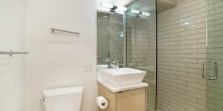 100 Park Avenue Gallery 18