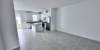 1167 BOARDWALK Place Gallery 13