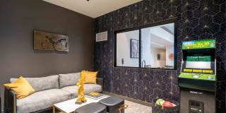 Alta French Hill Gallery 57