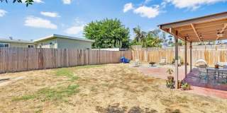 Charming Cottage in College East - Available Beginning of July 2026 Gallery 7