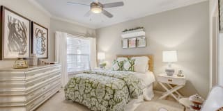 5 Mockingbird Gallery 7