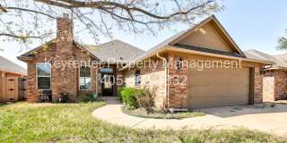 Charming 3-Bedroom / 2-Bathroom Home! Gallery 1