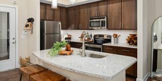 400 Belmont Gallery 4