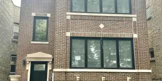 5937 North Fairfield Avenue Gallery 1