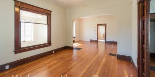 Classic 2 Bedroom Home with Tall Ceilings Gallery 1