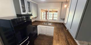 1024 Cherokee Drive Gallery 7