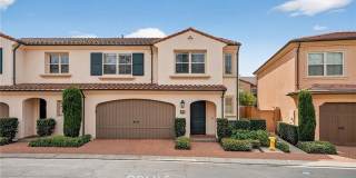 30 Maple Leaf Gallery 10