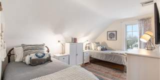 21 Bedlow Avenue Gallery 25