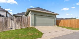Beautiful 3 bedroom, 2 bathroom home in Hutto!!! Gallery 19