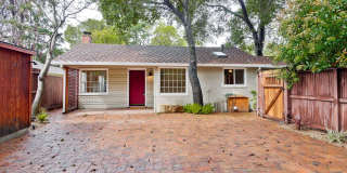Wonderful 2 Beds, 2 Bath Home in Barron Park w/ Huge Private Yard Gallery 1