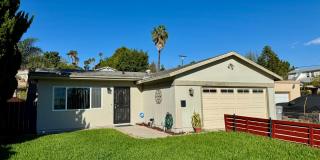 Upgraded 4 Bedroom 2 Bath House with Solar, Central A/C, Large Back Yard Gallery 1