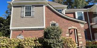 3-Bedroom, 2-Baths, 1350 SF condo-style apartment, Upper Unit in Shelby Township. Gallery 1