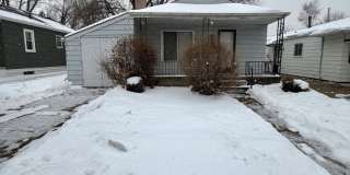 Gorgeous 2bed 1 bath Home Gallery 1