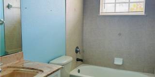 19933 Lake Vista Circle Gallery 14