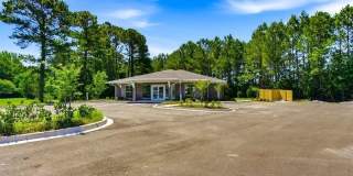 116 Professional Park Dr. Gallery 17