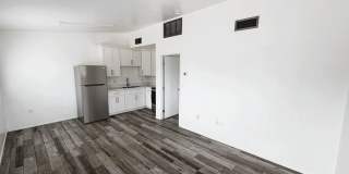 1 month Free rent! Downtown Chandler 1 bed 1 bath! Gallery 1