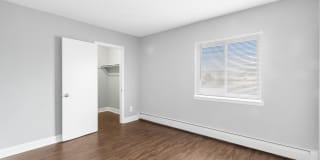 Carolina Village Gallery 18