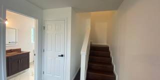 3BR/2BA Two-Story Home in Ainaloa – Pet Friendly! Gallery 8