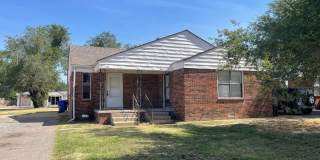 1 Bedroom 1 Bathroom Duplex For Lease NOW! Gallery 1