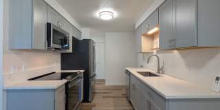 Newly Remodeled 2-Bedroom, 1-Bath Duplex in Thurston Area of Springfield! Gallery 10
