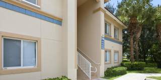 1169 Golden Lakes Boulevard Gallery 4