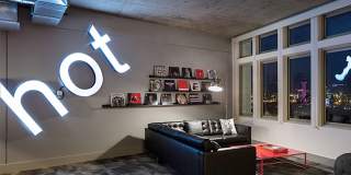 Turntable Studios Gallery 32