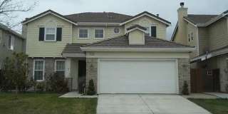 Freshly Painted 4-Bedroom Home Gallery 1