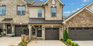 Available NOW! 2BR/2.5BA Townhouse in Mebane Gallery 1