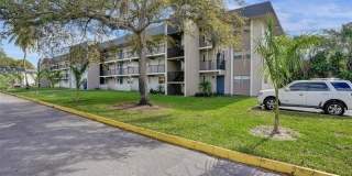 8000 S Colony Circle Gallery 1