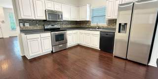 Welcome to your dream home in Helotes, right off 1604 and Hausman Rd. Gallery 1